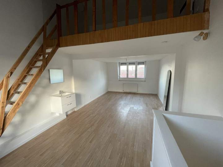 Pose de revêtement de sol Évry